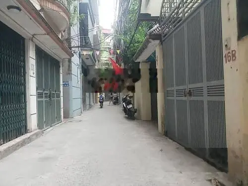 Bán đất tặng nhà 2 tầng ô tô vào nhà Hoàng Văn Thái - Thanh Xuân 110m2, MT 6m, giá 24 tỷ