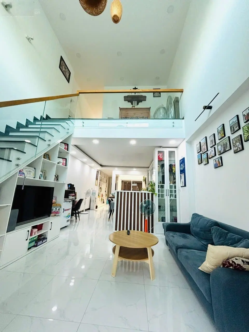 Chị chủ định cư bán gấp nhà 1 trệt 1 lửng mới xây, hoàn công 110m2 (4,5x 25m) nhựa 5m giá 4,6 tỷ