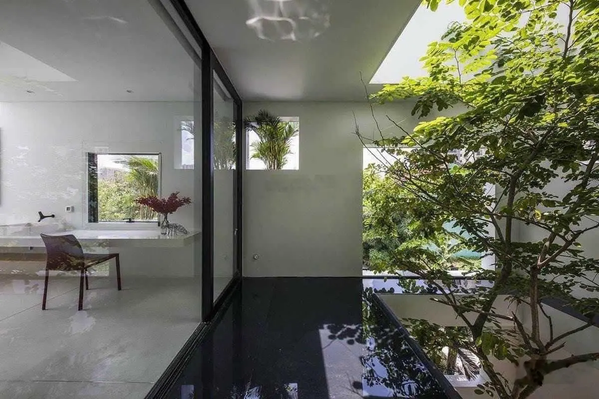 Biệt thự đạt giải Kiến trúc Quốc tế phường An Phú - DT 12x20m 3 tầng Hồ cá Koi view CV chỉ 58 tỷ
