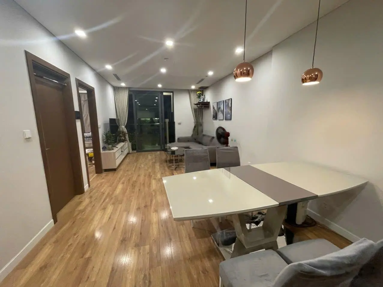 Bán nhà phùng chí kiên phân lô ô tô vào nhà - kinh doanh vp -ở sướng 56m*4tầng*mt4m*chỉ 16tỷ nhỉnh