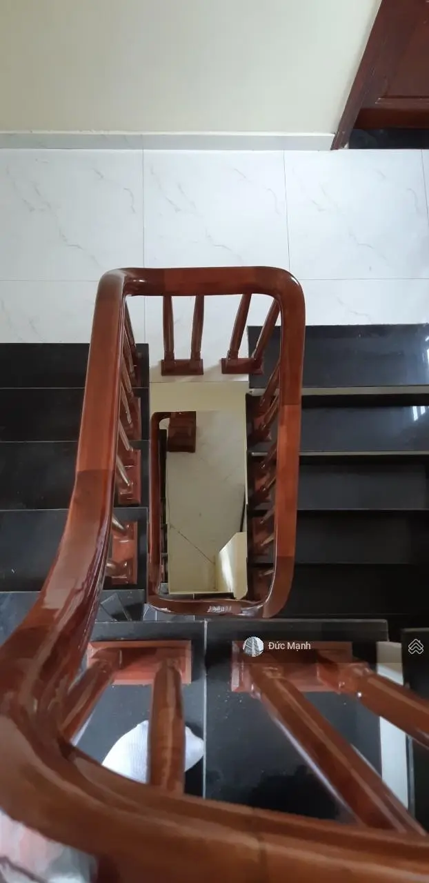 Bán nhà tại Vĩnh Quỳnh Thanh Trì DT: 45m2 lô góc, gần trường THCS Vĩnh Quỳnh