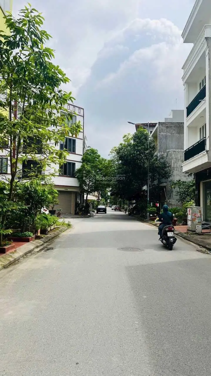 Bán nhà lô góc mới xây 3 tầng tại TĐC Xi Măng, Sở Dầu, Hồng Bàng, Hải Phòng