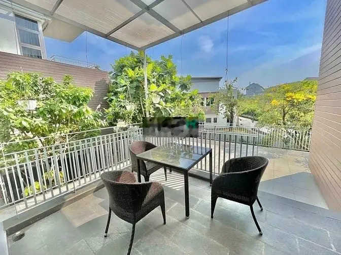 Bán Biệt Thự căn góc Riviera Cove DT 590m2 giá 57 tỷ 8, sổ hồng riêng