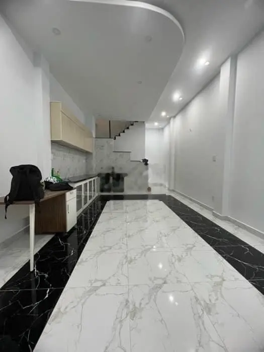 Chủ nhà mới ký gửi căn HXH Trần Quang Long BTHẠNH. Giá 4tỷ1, DT 50,4m2