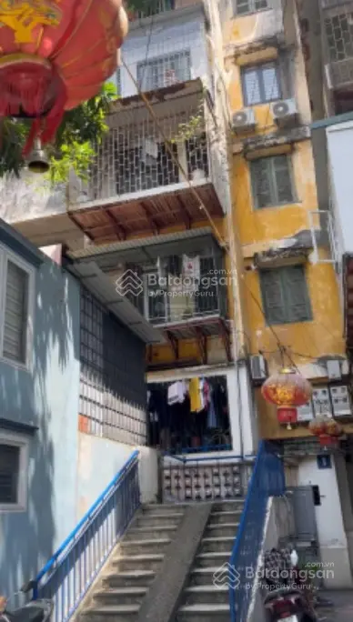 Bán nhà tập thể Nguyễn Trãi trung tâm q. Thanh Xuân 42m2 1pk bếp 2pn 1vs. Nhà như khách sạn 2,85tỷ