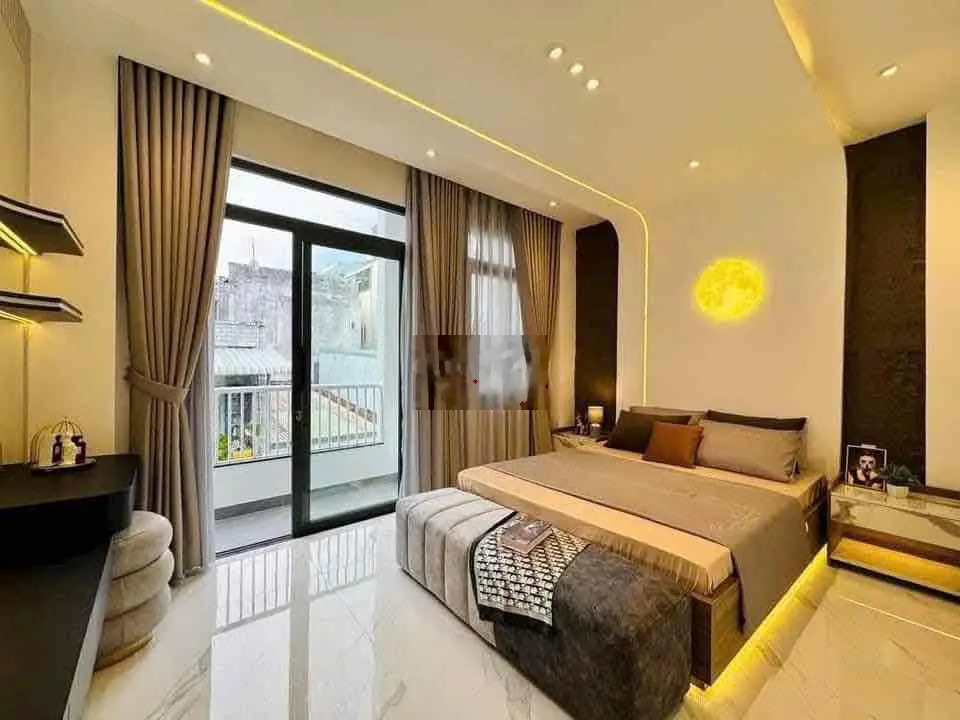 nhà full nội thất kèm thang máy 7ty500