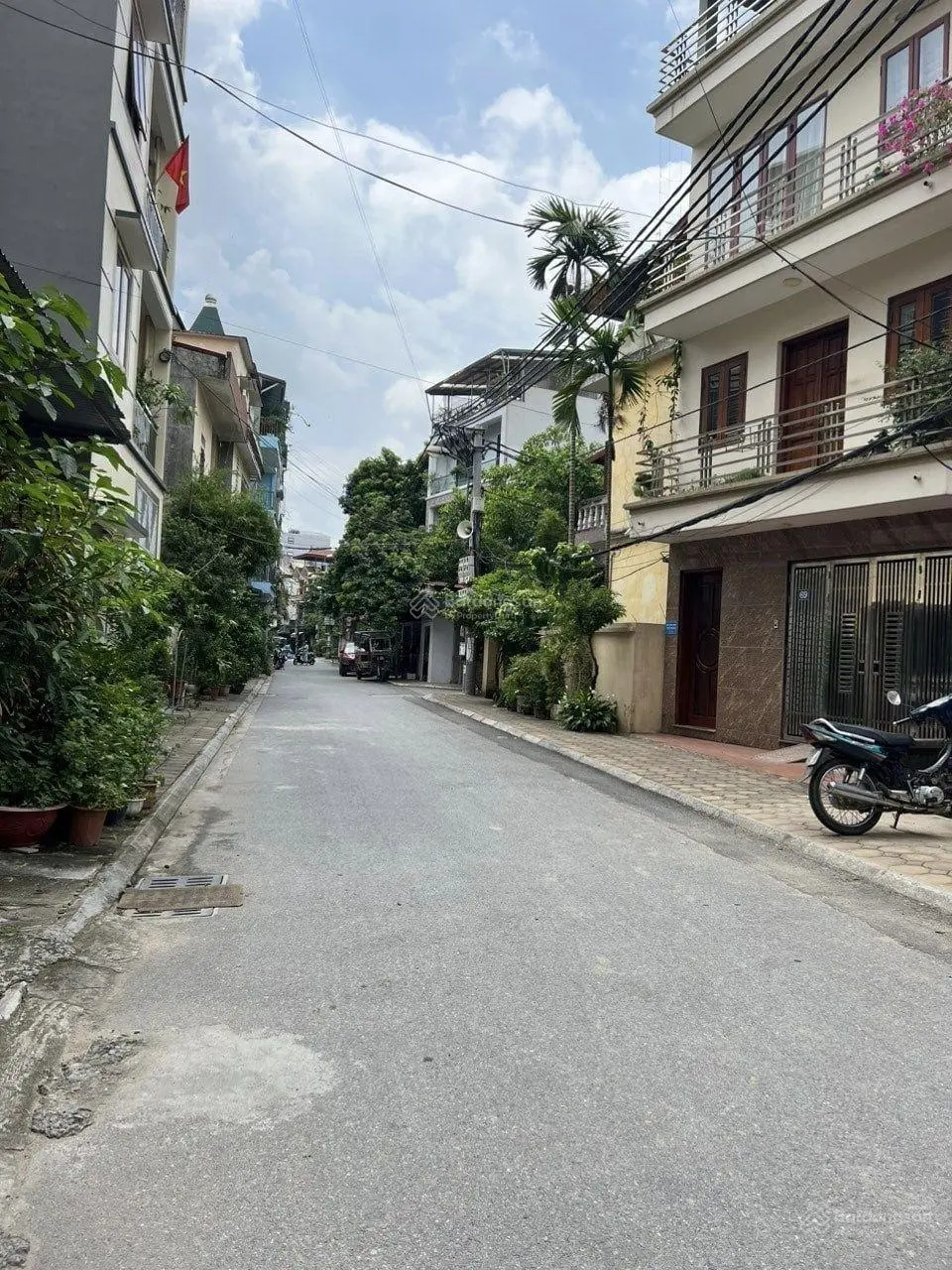 Cần bán 62m2 đất đường thông bàn cờ ô tô tránh tại khu cán bộ Học viện Nông Nghiệp Trâu Quỳ Gia Lâm