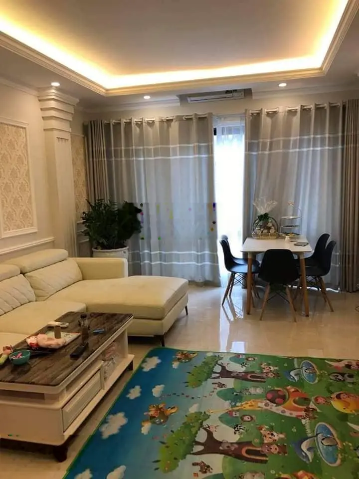 Nhà mặt phố Đại Yên, Đội Cấn KD Cực tốt đường oto tránh có vỉa hè 42m2 x5T giá 14,5 tỷ Đội Cấn