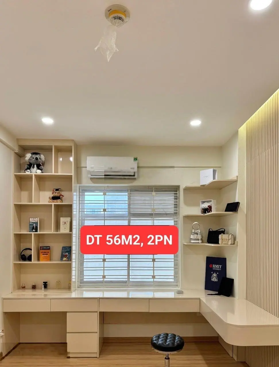 HIẾM!Bán gấp căn hộ Chung Cư phố Trần Đăng Ninh, Cầu Giấy 60m2 tầng thấp, 2 ngủ giá 3.68 tỷ