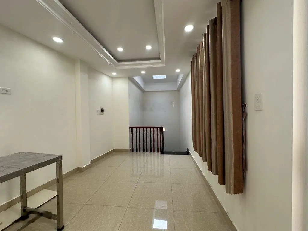 Nhà mới đẹp 4 tầng 52m2(7,6x7m) Đường Ôtô 7m Trường Thọ Thủ Đức; 5PN, chỉ hơn 6 tỷ