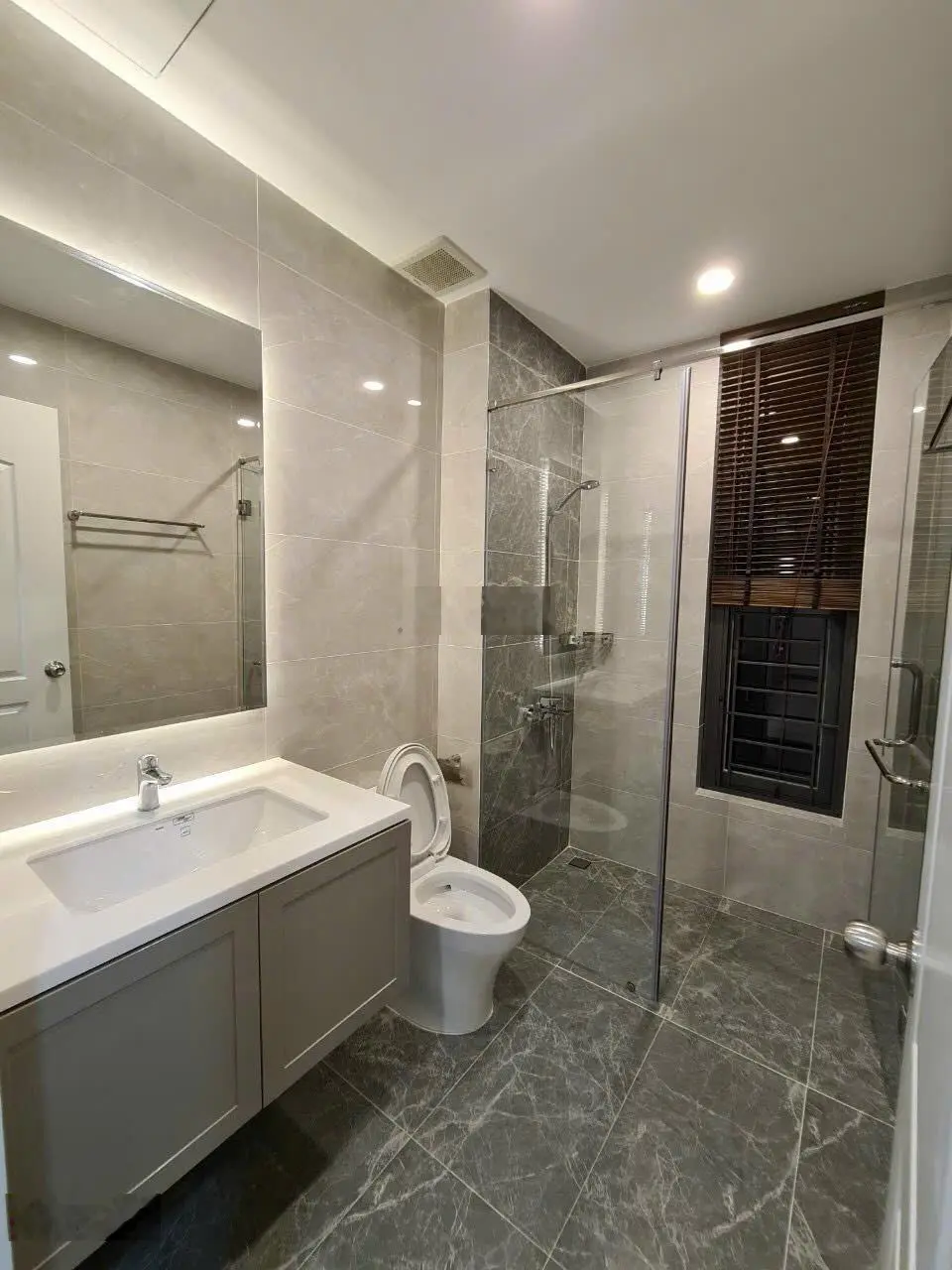 Bán biệt thự Jamona Golden Silk, 15,8 tỷ, 100m2, 4PN, 4WC, Tân Thuận Đông, Q7, HCM