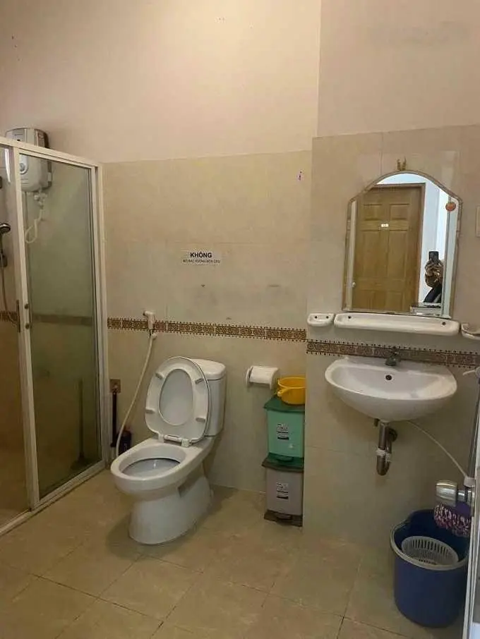 Bán nhà hạ chào 4.9 tỷ, đường 3/2, P11, Q10, 86m2, 4 tầng, nở hậu