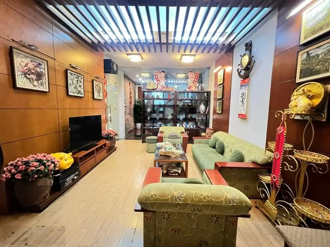 Hàng kịch độc! bán nhà kv Chùa Láng, ô tô, kinh doanh, diện tích 52m, giá chỉ 13,8 tỷ