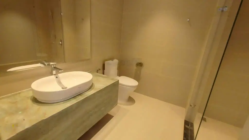 Bán Nhanh Căn Hộ Gold Coast / View Biển Trực Diện Cầu Trần Phú