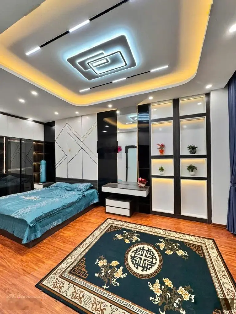 Tô Hiệu! Cầu Giấy, 1 nhà ra phố, full nội thất, hiếm nhà bán, xem là thích!
