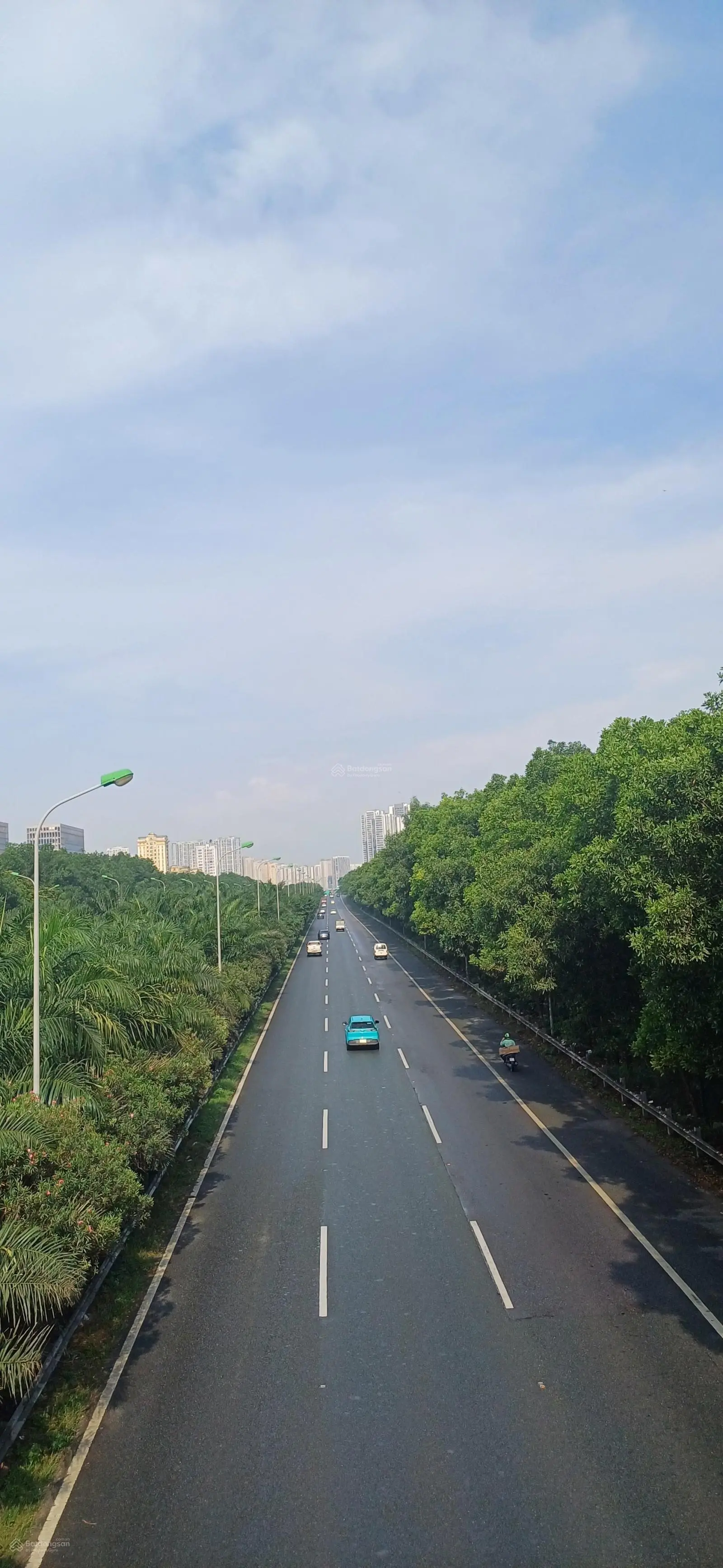 GẤP! Bán căn hộ 3 PN , Căn Hoa Hậu , 3 Thoáng ,VIU triệu USD ,Thăng Long Capital, giá chỉ 5,15 tỷ.