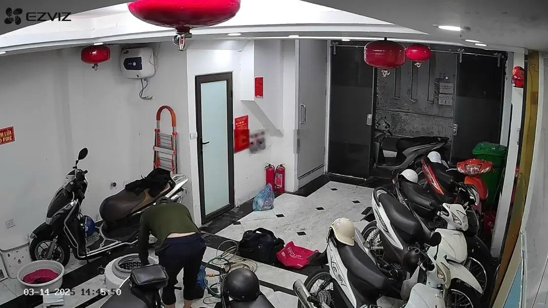 Bán nhà đẹp giá tốt tại Khương Trung, 10,5 tỷ, diện tích 43 m ,5 tầng , mặt tiền 5,8 m , chỉ việc ở