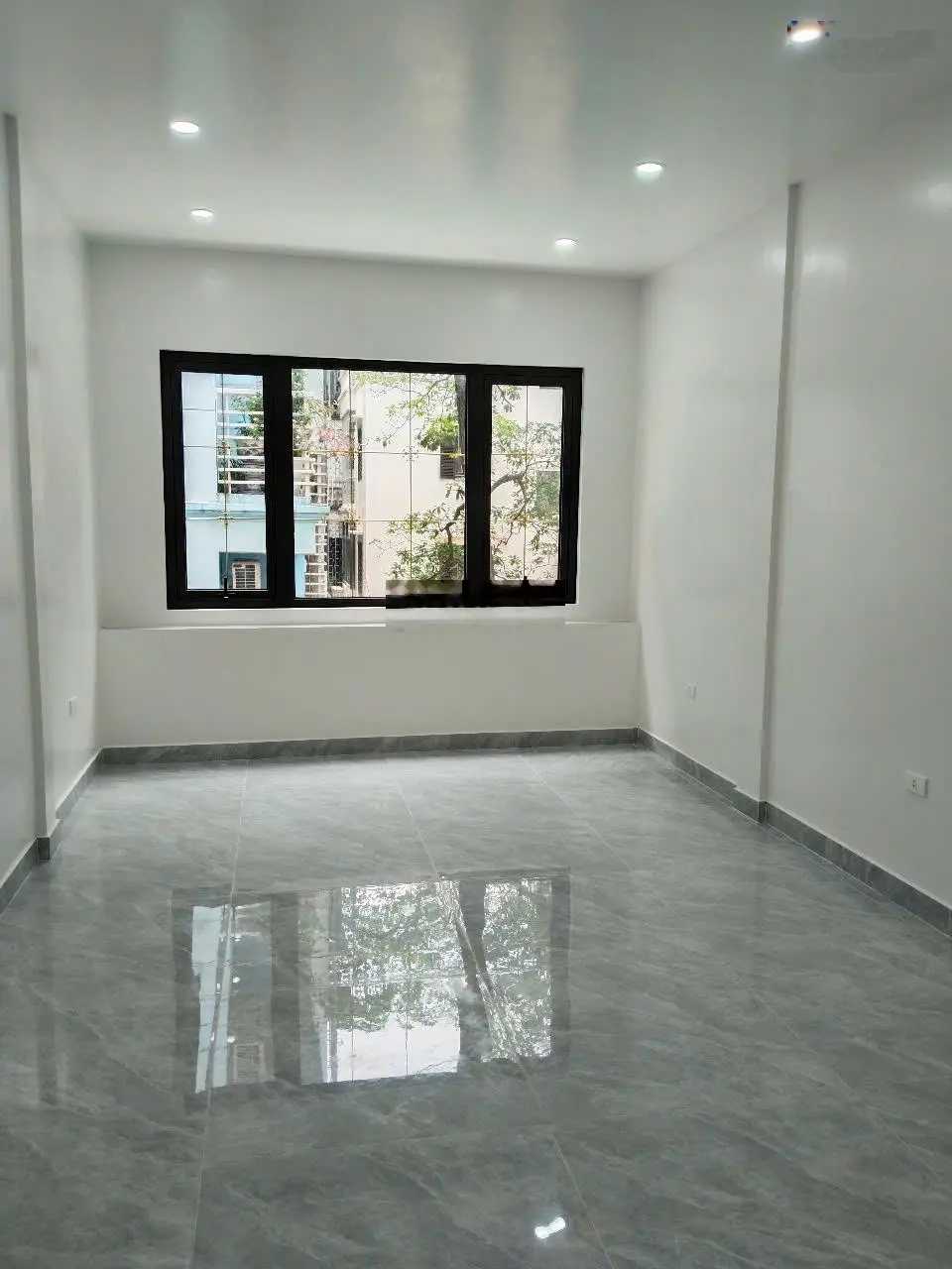 Bán nhà Nguyễn Trãi Thanh Xuân, 63m2 6 tầng mặt tiền 3.7m, thang máy, kinh doanh, ga ra ô tô tránh