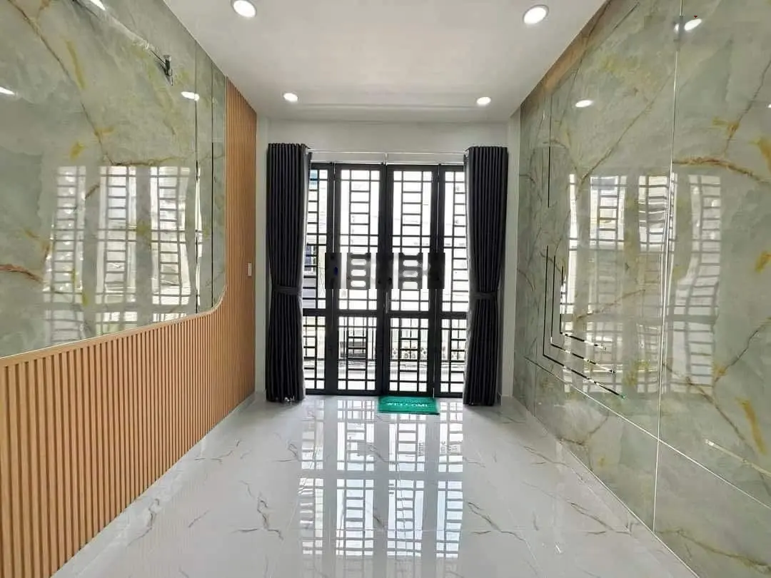 Xoay vốn bán gấp nhà DT: 53m2/3tỷ9. Kỳ Đồng, Phường 3, Quận 3, HXH 5m, sổ riêng gần Coop food