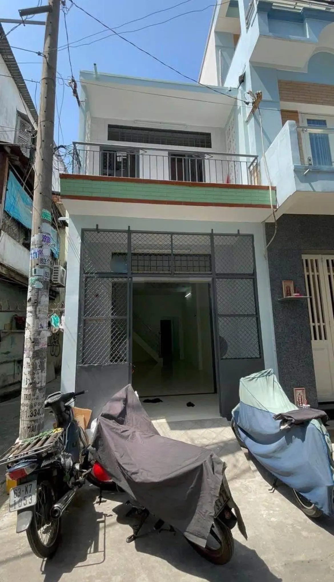 Bán Nhà 2 Mặt Tiền Hẻm Xe Hơi, Có Sổ Riêng, Giá Sập Nóc 1TỶ800triệu