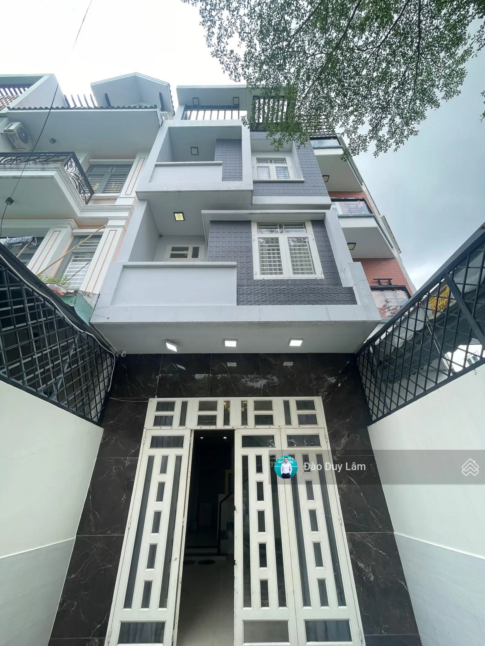 Về quê hạ giá bán gấp: Nhà 4 tầng mặt tiền kinh doanh, đường 10m thông khu Hồng Long, Hiệp Bình.