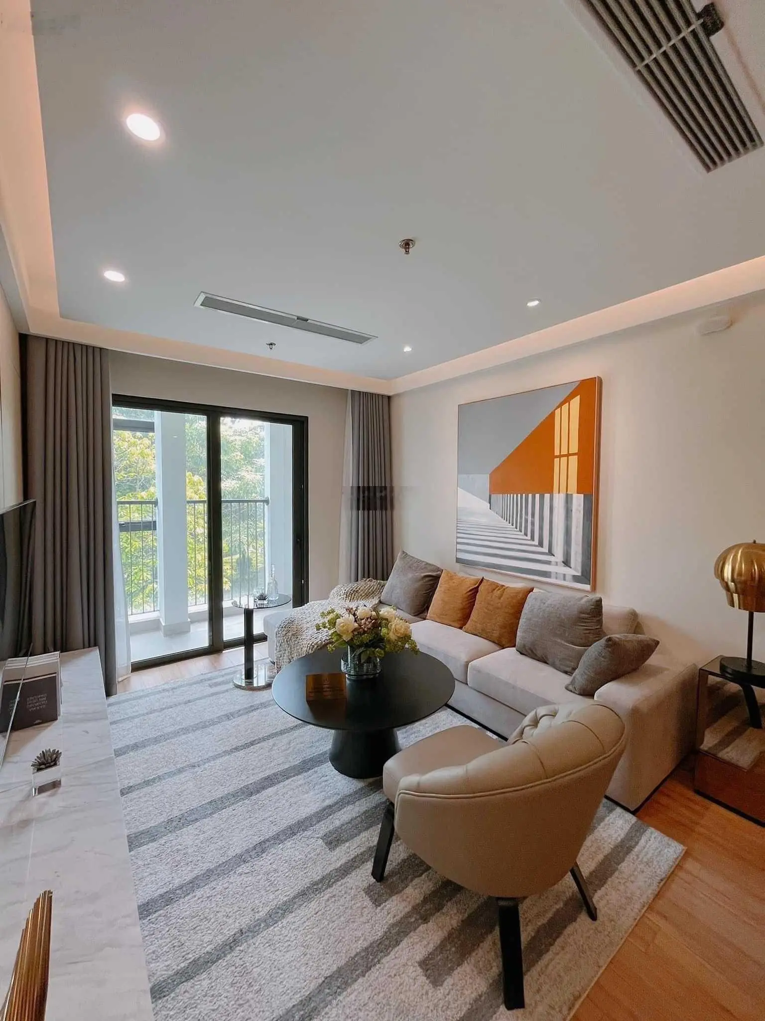 Chỉ 5.1 tỷ Sở hữu ngay căn 3PN 95.12m2 ban công Đông Nam, Quà tặng 100 tr+CK 9% khi thanh toán 95%