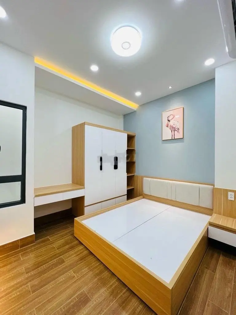 Bán nhà gần CV Phú Nhuận đường Trần Kế Xương, Giá 3tỷ170TR, DT 45,9m2
