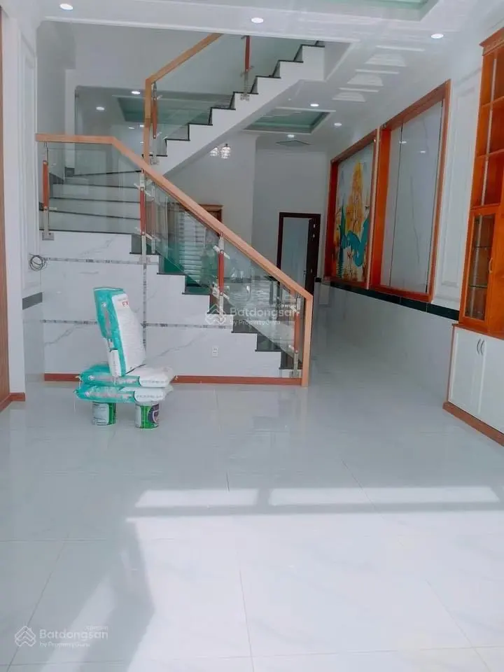 Cần bán căn nhà vừa mới xây song sổ riêng thổ cư 100% Đường 8m phường hóa an thành phố biên Hòa