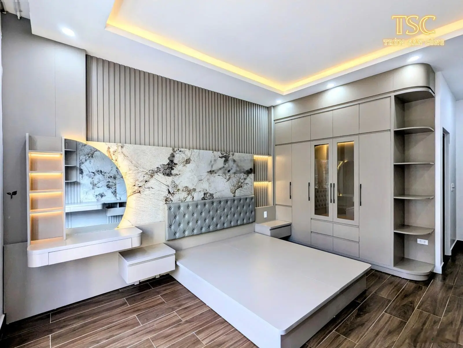 Bán nhà 5 tầng phố 193 Văn Cao. Diện tích: 80m2 x 5 tầng có thang máy, vị trí đẹp