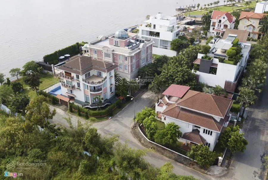 Bán đất có biệt thự góc 2 mặt tiền lô 90, trung tâm thị trấn Liên Nghĩa, DT 16x22.5m, giá 10.5 tỷ