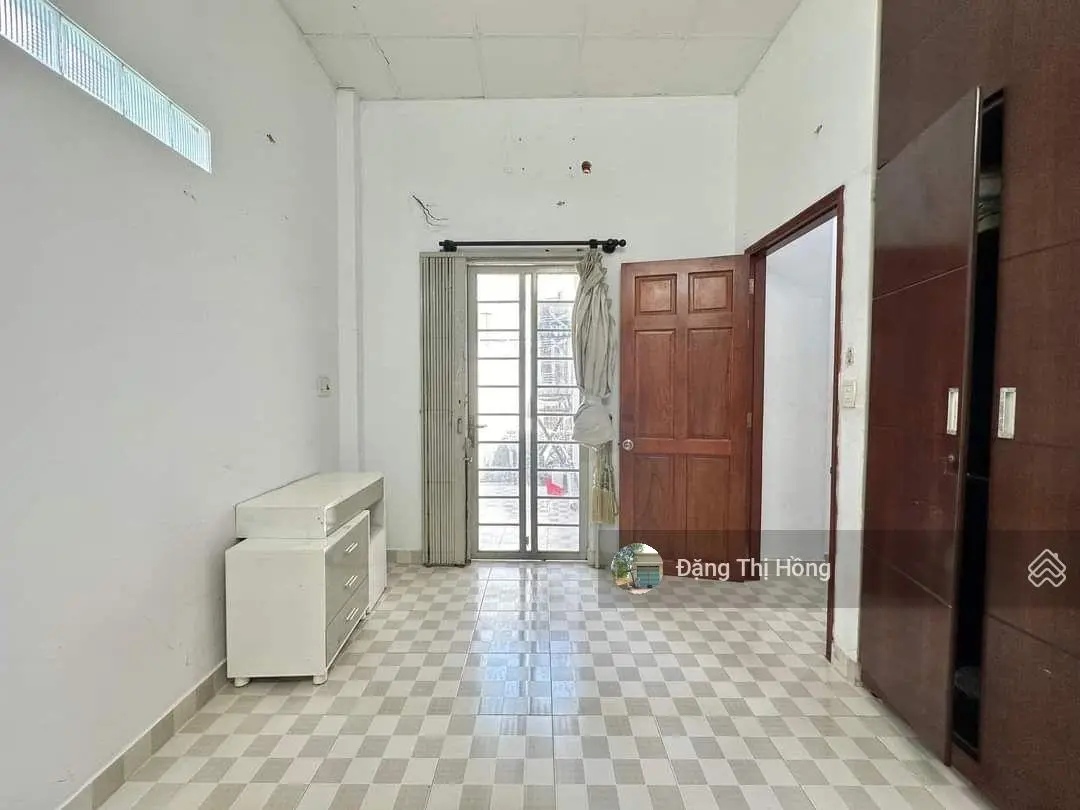 Cần bán nhà đang cho thuê 8tr/th đường Gò Xoài 66m2 đoạn giao với Lê Văn Quới, 1T1L sổ hồng riêng