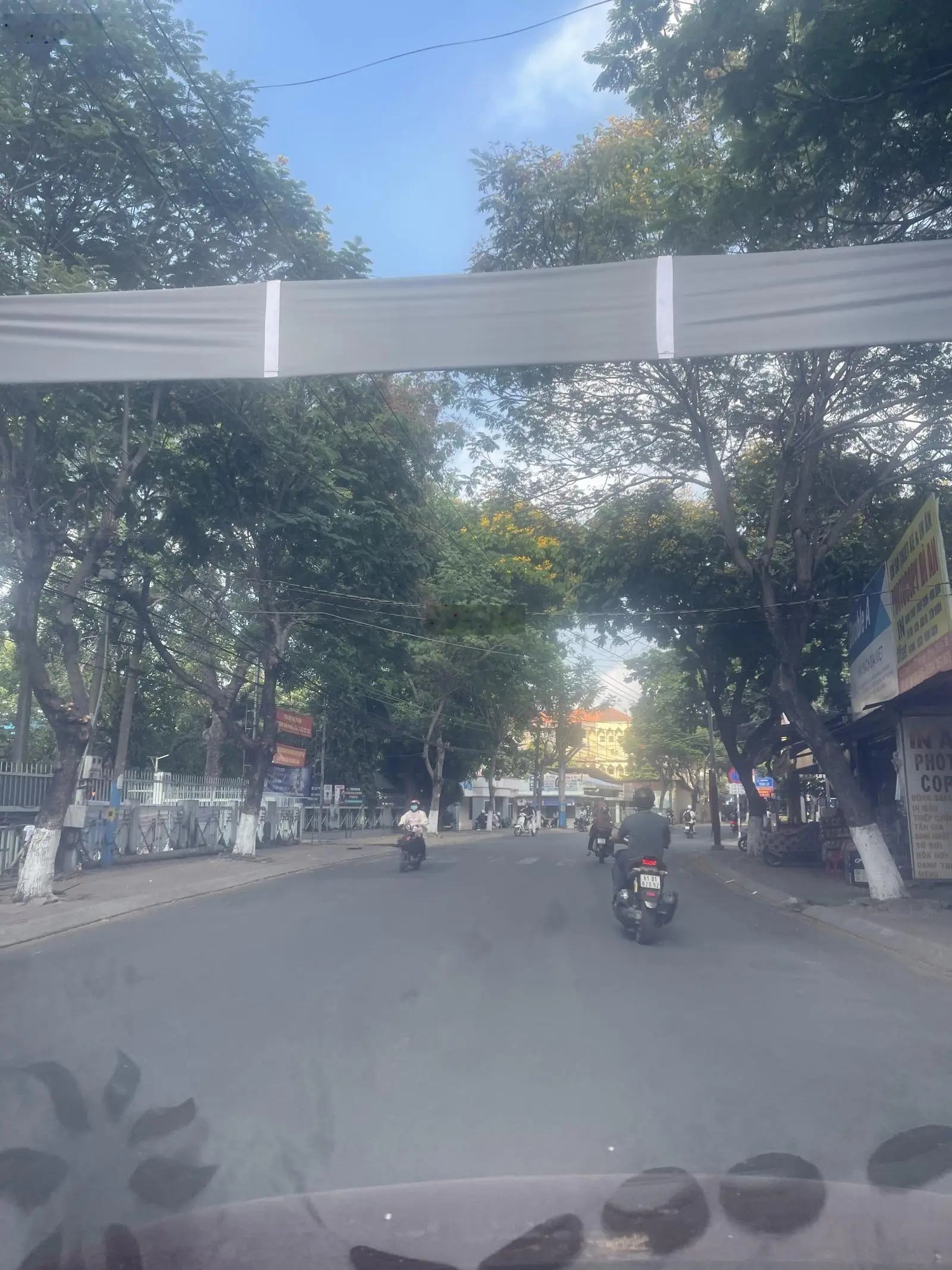 Chính chủ cần bán mặt tiền kinh doanh trung tâm tp. dĩ an diện tích: 400m (ngang 11m)