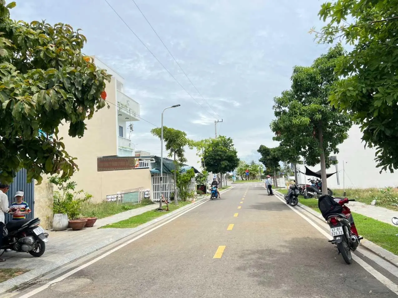 KẸT TIỀN BÁN RẺ LÔ ĐẤT SẠCH ĐẸP ĐƯỜNG THÔNG 12MET GÓI 7 AN KHÁNH CHỈ 3 TỶ BAO CỌC/ LH 0931 800 ***