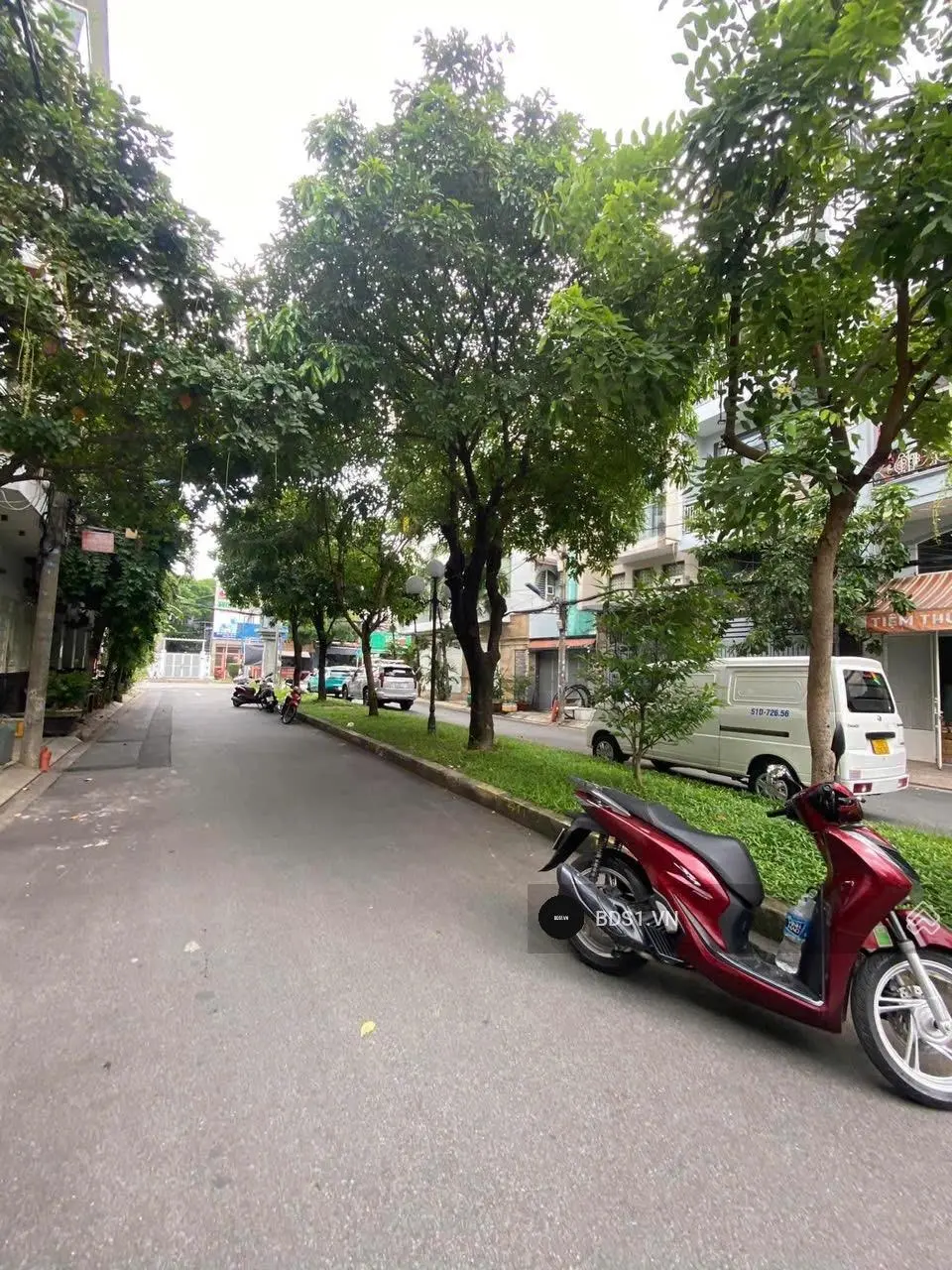 Hẻm vip Nguyễn Cửu Đàm, Q Tân Phú - 4x14m - 2.5 tầng - 9 tỷ. Lh: 0917 861 ***Linh)