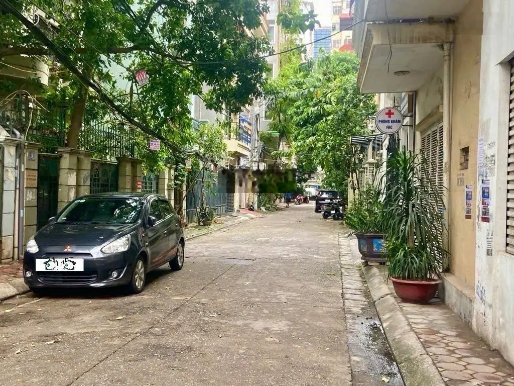 Bán gấp nhà Phố Vương Thừa Vũ, Quận Thanh Xuân, Phân lô ô tô tránh, ô tô đỗ cửa 52m2 x 4T, 15.5 tỷ