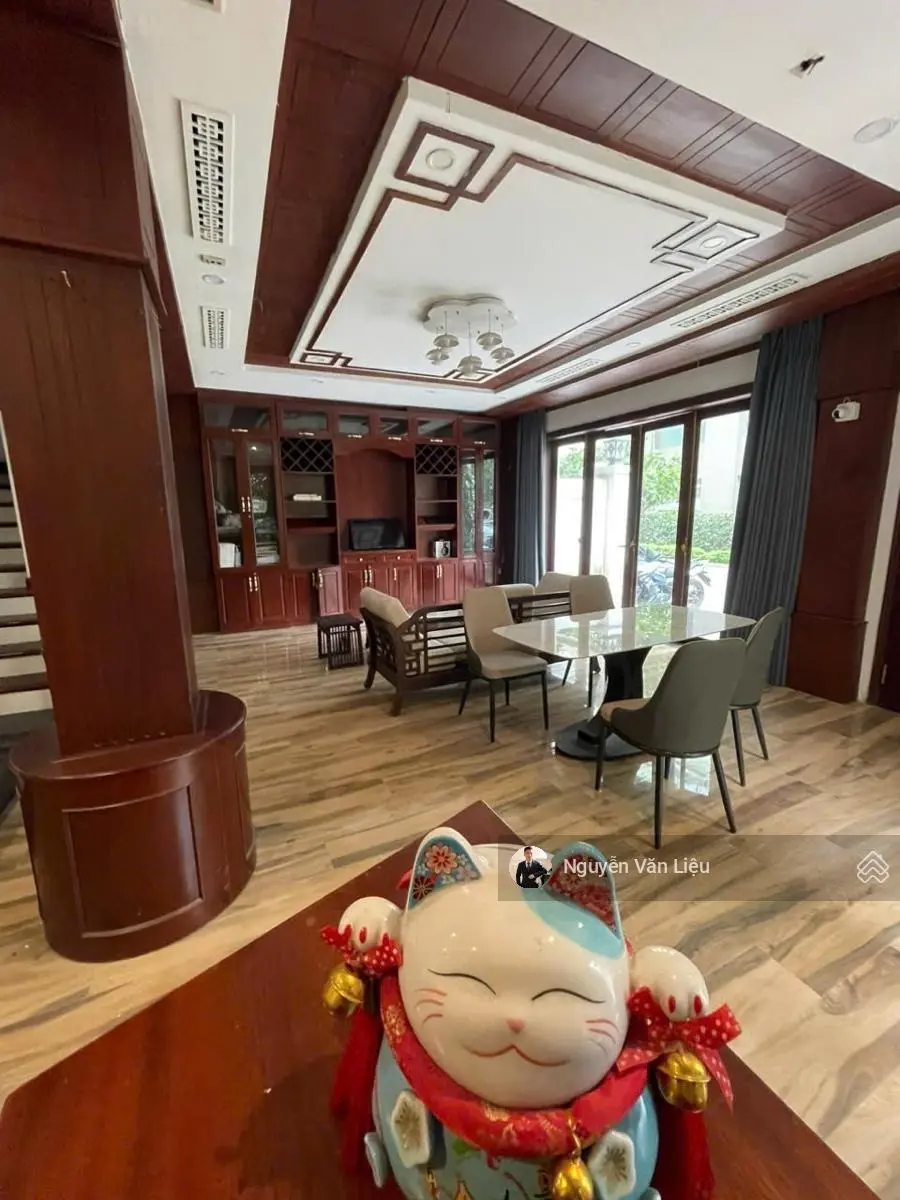 Chính chủ bán biệt thự sân vườn trung tâm ba đình, 2 mặt tiền, ô tô tránh, 130m 4t mt7m