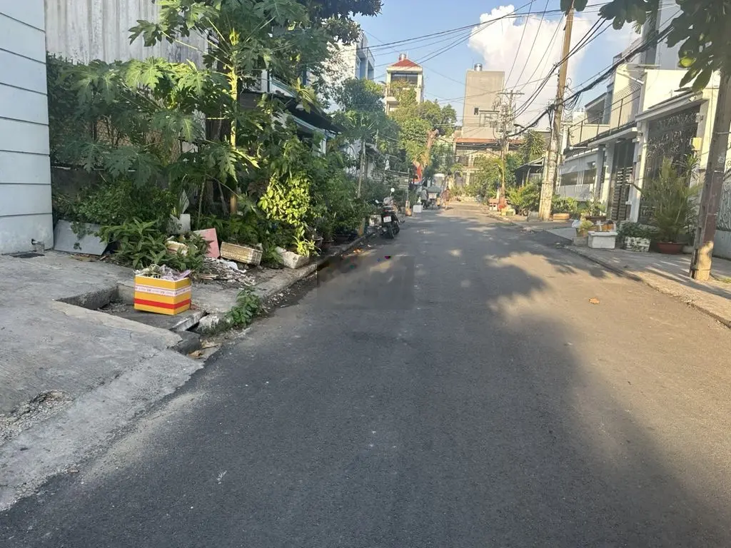 MT Hoàng Thiều Hoa 8x13.5 , cấp 4