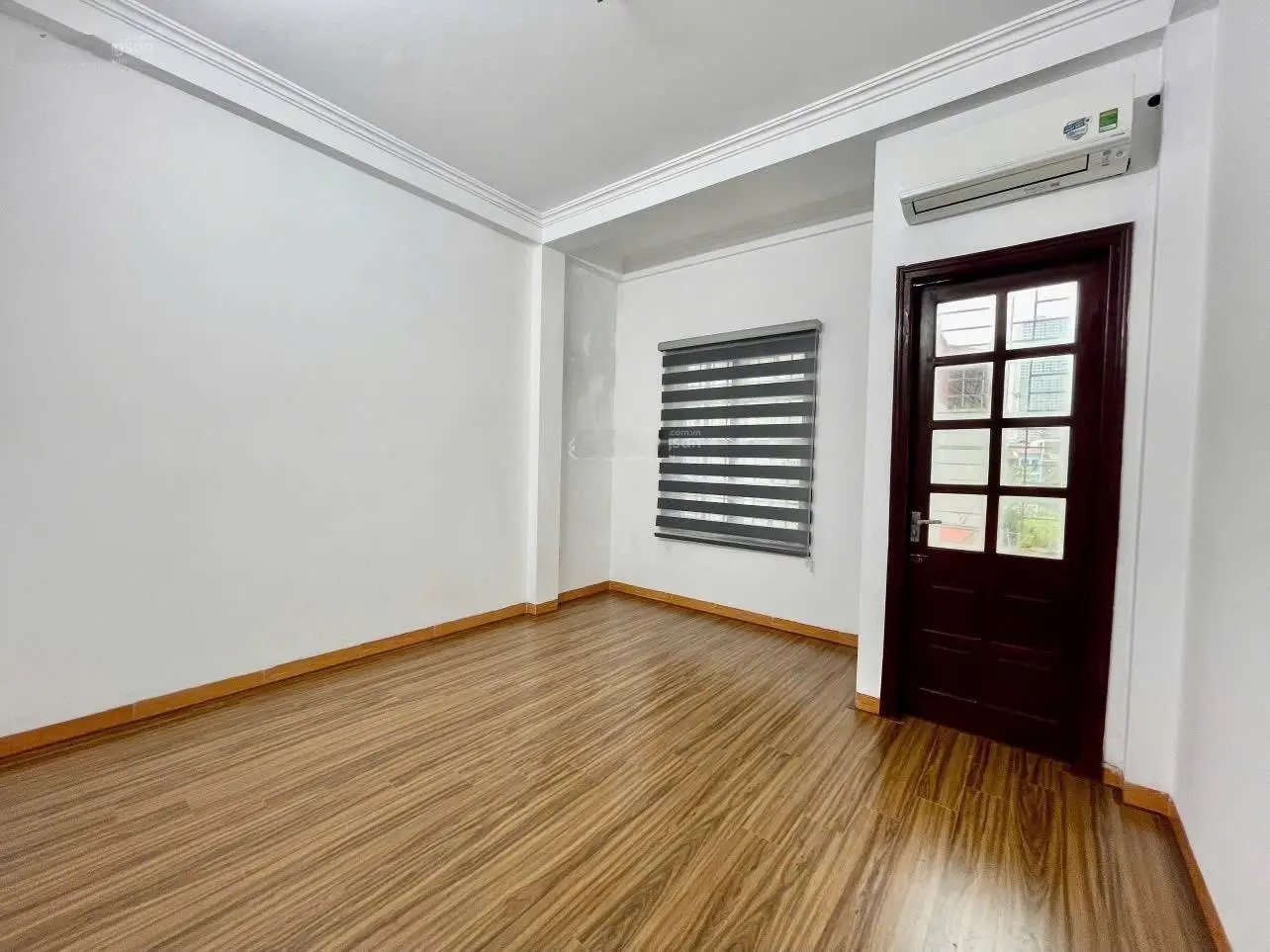 Nhà Đẹp Ở Luôn tại Ngô Quyền, Vạn Phúc.40m2 Ô Tô đỗ cửa . Lh : 0353 131 ***