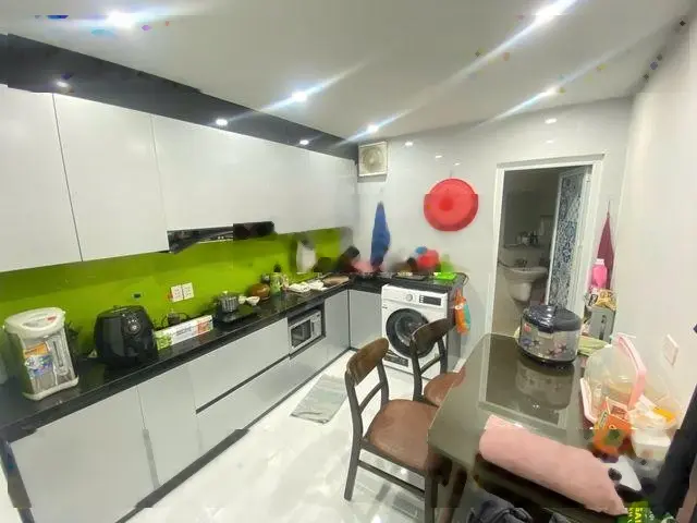 Bán gấp nhà 2 tầng Tân Xuân ôtô vào cửa nhà kiên cố ngõ nông xung quanh nhiều trường học giá 6,1 tỷ