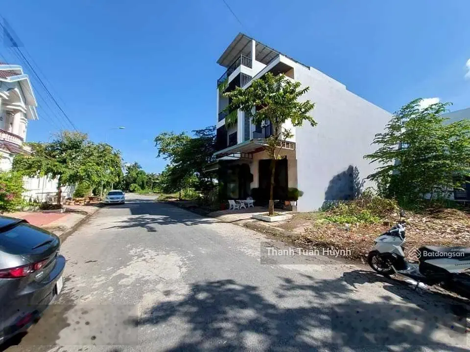 Cần ra đi lô đất Đ.Lê Vũ Trường Điền, Gần Coopmart Duyên Hải, Trà Vinh DT 120m2/ giá 450tr .Sổ Sẵn