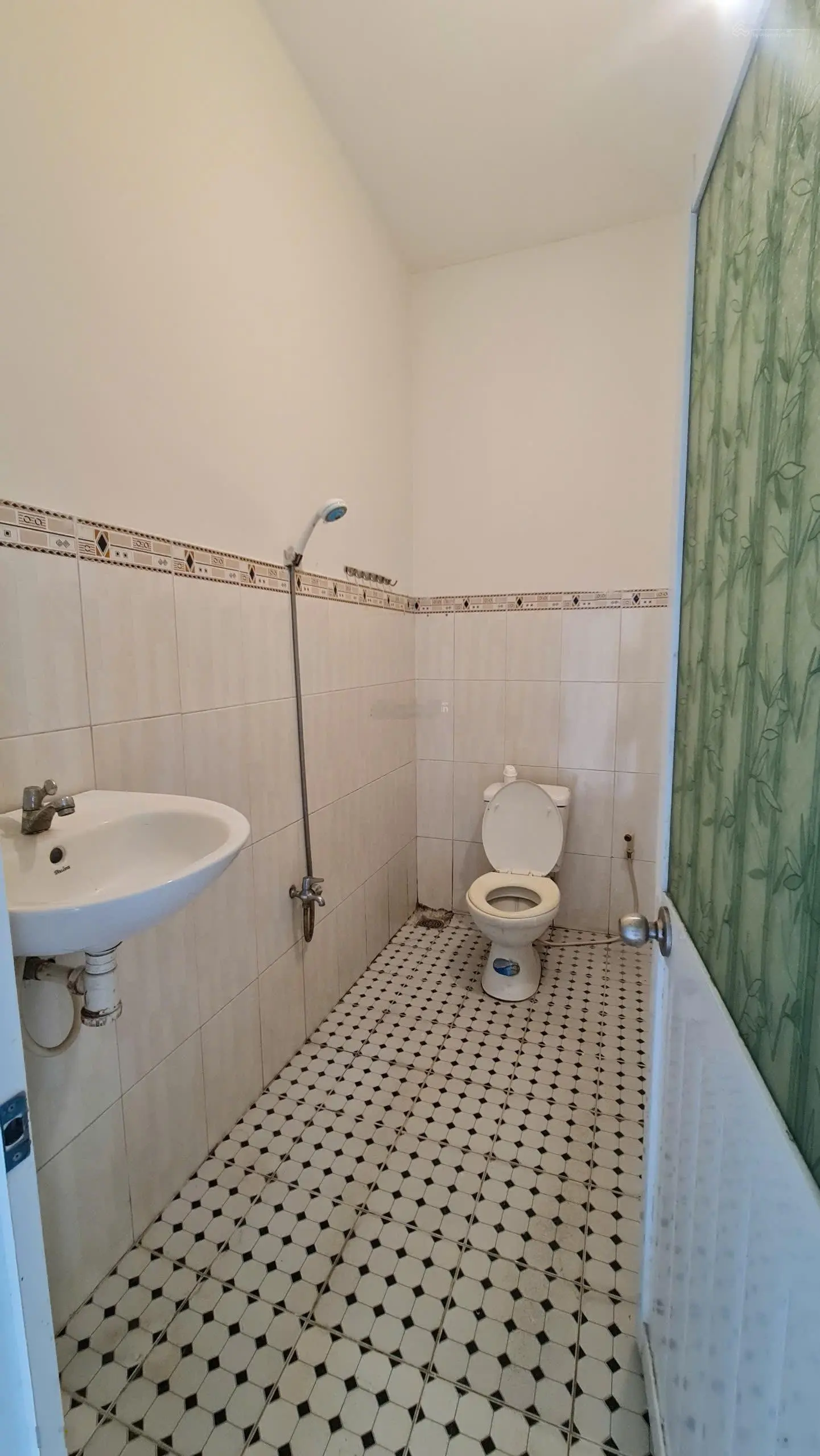 Bán nhà gần cây xăng Tân Kim 4x25m, SHR 1tỷ950tr