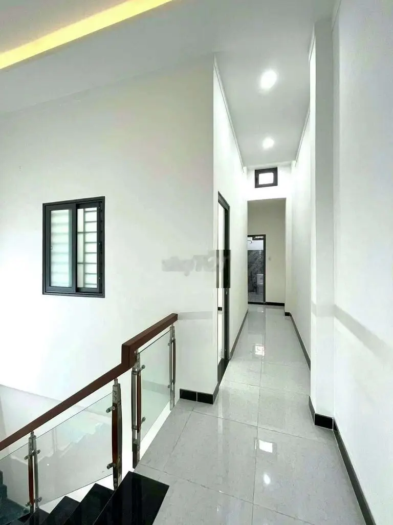 Bán Nhà Sổ Hồng Riêng Mặt tiền nhựa thông tân phước khánh