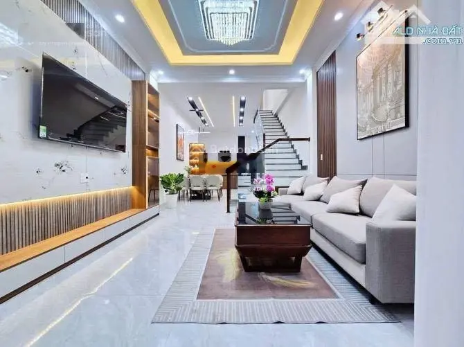 Cần bán gấp nhà Bùi Đình Tuý, P24, Bình Thạnh. DT 50,4m2. giá 3,8 tỷ
