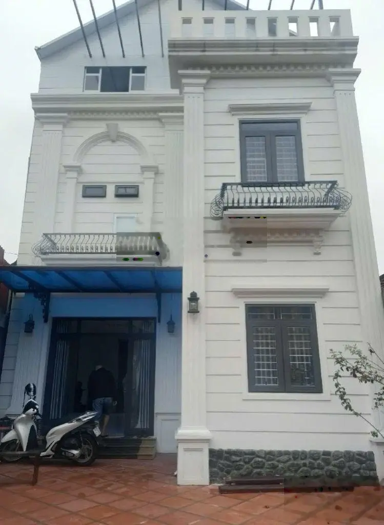 Bán nhà Đa Tốn Gia Lâm 192m2 2 tầng giá 13.5tỷ