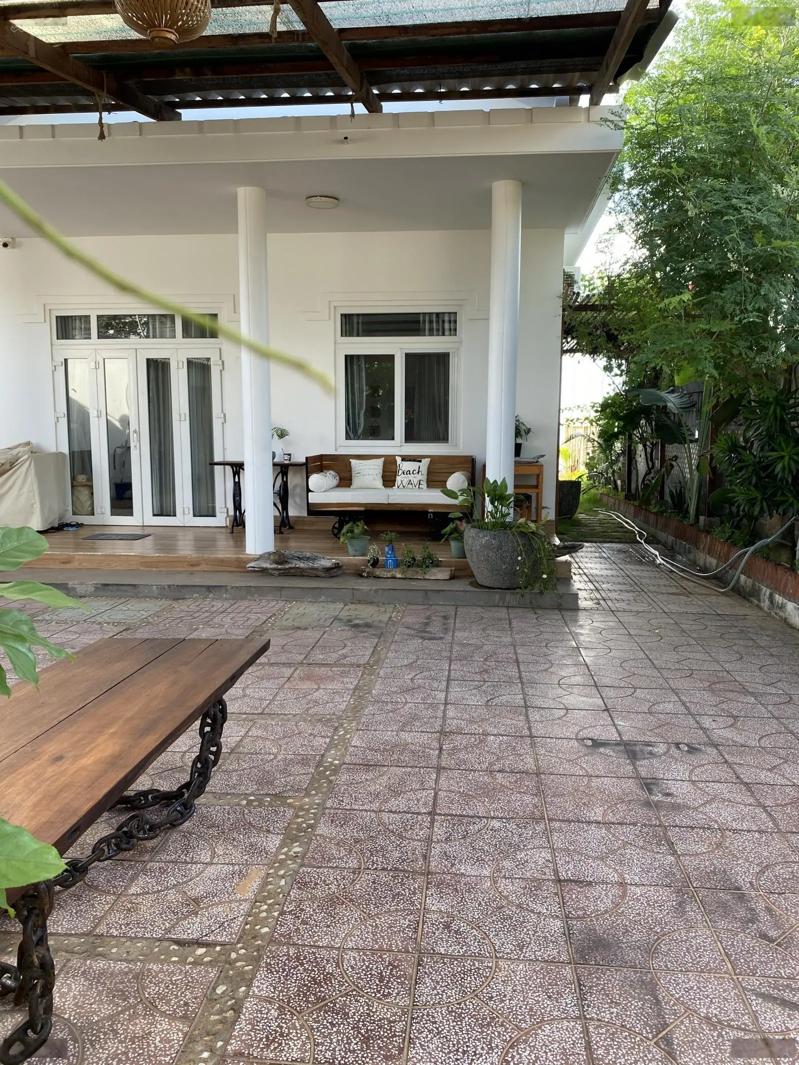 Bán nhà biệt thự Đơn Lập Mặt Tiền Biển - Sổ Hồng Lâu Dài - View Đẹp Hiếm Có, cách Novaworld 3 km