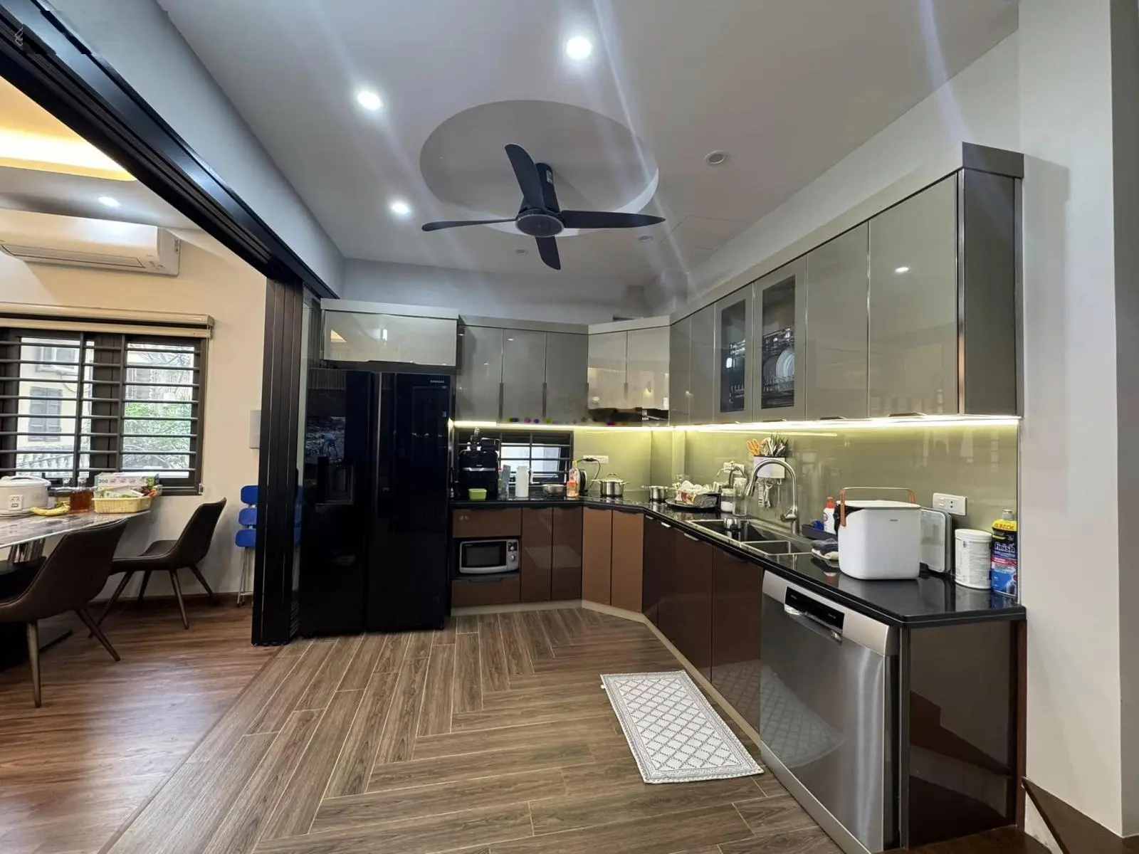 Cần bán nhà phố Lê Trọng Tấn Phương Liệt 7T 74m2 kinh doanh - thang máy - ô tô tránh vỉa hè 20,9 tỷ