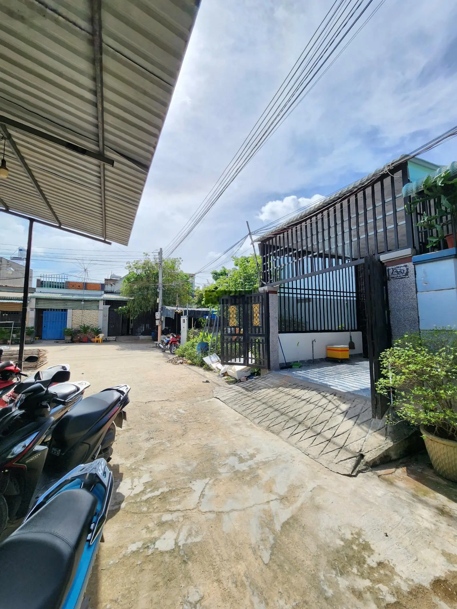 2 tỷ 650 Bán nhà cấp 4 gác đúc cách đường Thuận Giao 03 chỉ 50m, P.Thuận Giao TP.Thuận An