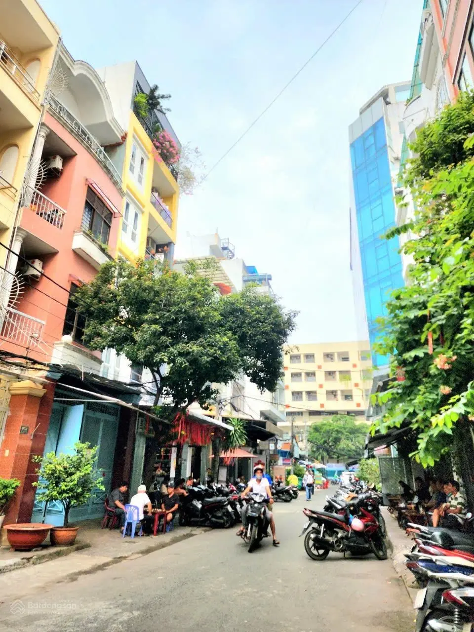 Bán nhà hxh, sư vạn hạnh, p12, q10.dt:4,5x15, 1tr3l, giá:16 tỷ