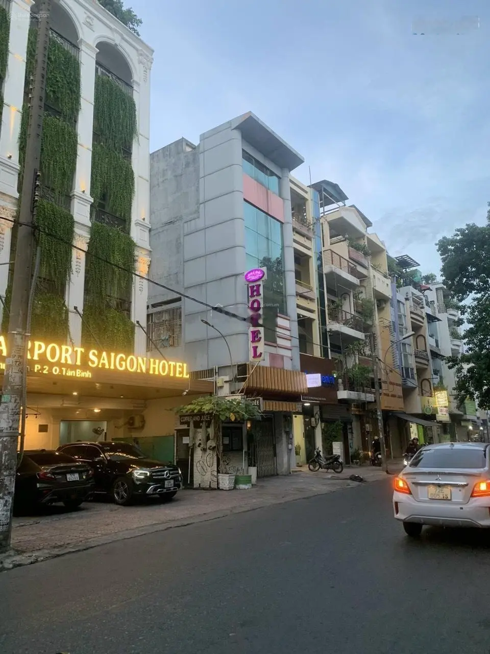 Siêu Phẩm Nhà Mặt Tiền Ngô Thị Thu Minh P2 Q.TB, DT:9x18m, 3 Tầng, HĐT:80tr, Giá:39Tỷ