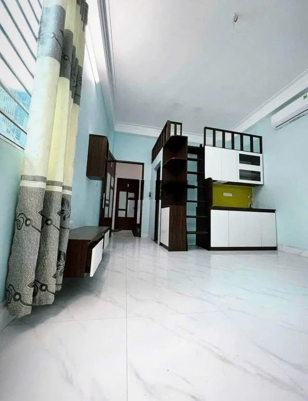 Bán nhà 4 tầng + 1 tum đang khai thác cho thuê ổn định làng Phú Đô